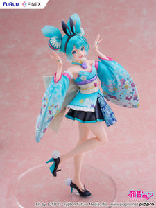 FuRyu Vocaloid Hatsune Miku Wa-Bunny 1/7 Scaled Figure