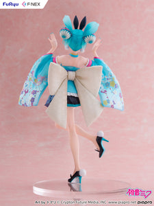 FuRyu Vocaloid Hatsune Miku Wa-Bunny 1/7 Scaled Figure