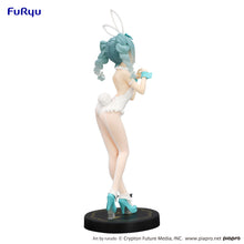 Load image into Gallery viewer, FuRyu Hatsune Miku -rurudo White Color ver.- BiCute Bunnies prize figure
