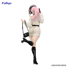 Load image into Gallery viewer, FuRyu Super Sonico -Winter Memory ver.- Trio-Try-iT Prize Figure
