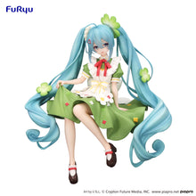 Load image into Gallery viewer, FuRyu Hatsune Miku -Flower Fairy Clover- Noodle Stopper Figure
