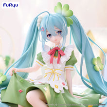 Load image into Gallery viewer, FuRyu Hatsune Miku -Flower Fairy Clover- Noodle Stopper Figure
