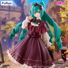 Load image into Gallery viewer, FuRyu Hatsune Miku -Classical Retro- Trio-Try-iT prize figure
