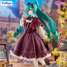 Load image into Gallery viewer, FuRyu Hatsune Miku -Classical Retro- Trio-Try-iT prize figure
