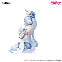 Load image into Gallery viewer, FuRyu Vocaloid Hatsune Miku -SNOW MIKU Sky Town 10th ver.- Noodle Stopper Figure
