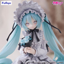 Load image into Gallery viewer, FuRyu Hatsune Miku -Vintage Doll Style- Noodle Stopper Figure

