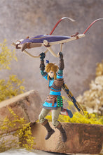 Load image into Gallery viewer, Good Smile Company Legend of Zelda Tears of the Kingdom Link figma 626-DX version
