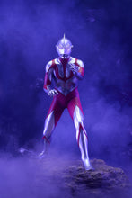 Load image into Gallery viewer, Good Smile Company Ultraman (Shin Japan Heroes Universe) Statue
