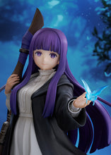 Load image into Gallery viewer, Good Smile Company Frieren: Beyond Journey&#39;s End Fern: Reflections of a Distant Memory 1/7 scale figure
