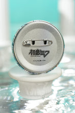 Load image into Gallery viewer, Good Smile Company Vocaloid Hatsune Miku feat. Yoneyama Mai Pinback Button

