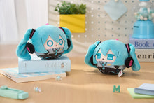 Load image into Gallery viewer, Good Smile Company Vocaloid Character Vocal Series 01: Hatsune Miku Fluffy Series - Dango Mascot Keychain 1
