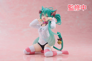 Taito Vocaloid Hatsune Miku Desktop Cute figure