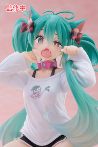 Taito Vocaloid Hatsune Miku Desktop Cute figure