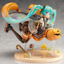 Load image into Gallery viewer, Union Creative Vocaloid Hatsune Miku Trick or Miku non-scaled Figure
