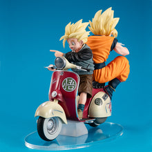 Load image into Gallery viewer, MegaHouse Desktop Real McCoy EX Dragon Ball Z Super Saiyan Son Goku &amp; Son Gohan Motorbike non scale figure
