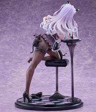 Load image into Gallery viewer, HotVenus Maids of House MB - Mia 1/6 scale figure
