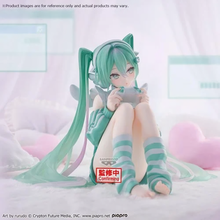 Load image into Gallery viewer, PRE-ORDER Banpresto Vocaloid Hatsune Miku Game Version Holiday Memories prize figure
