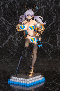 Skytube Alphamax Usada Mimi Gold Ver. 1/6 Scale Figure