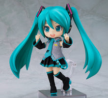 Load image into Gallery viewer, Good Smile Company Vocaloid Hatsune Miku Nendoroid Doll
