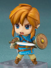 Load image into Gallery viewer, Good Smile Company Legend of Zelda Link Breath of the Wild Ver Nendoroid #733-DX
