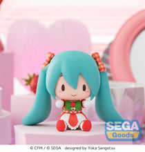 Load image into Gallery viewer, SEGA Vocaloid Hatsune Miku x Love and Berry Dress Up and Dance! Lovely Strawberry fuwa petit chibi figure

