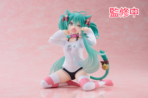 Taito Vocaloid Hatsune Miku Desktop Cute figure