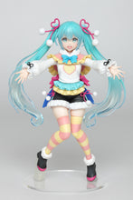 Load image into Gallery viewer, Taito Hatsune Miku Winter Image Ver. Prize Figure
