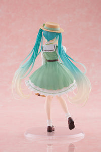 Taito Hatsune Miku Fashion Country ver. prize figure