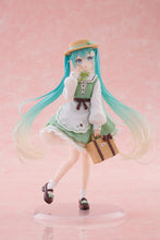 Load image into Gallery viewer, Taito Hatsune Miku Fashion Country ver. prize figure
