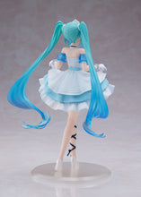Load image into Gallery viewer, Taito Wonderland Vocaloid Hatsune Miku Cinderella prize figure
