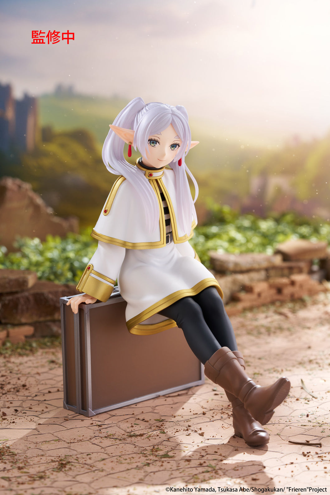 Taito Frieren: Beyond Journey's End - Frieren (Trunk Case Ver.) Desktop Cute prize figure