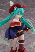 Load image into Gallery viewer, Taito Wonderland Vocaloid Hatsune Miku - Puss in Boots prize figure

